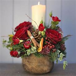 Christmas Table Centre in Red
