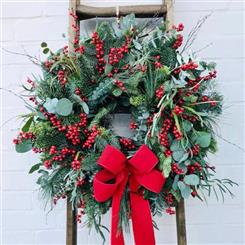 Luxury Wreath Workshop - Fri 29th Nov 6-8pm
